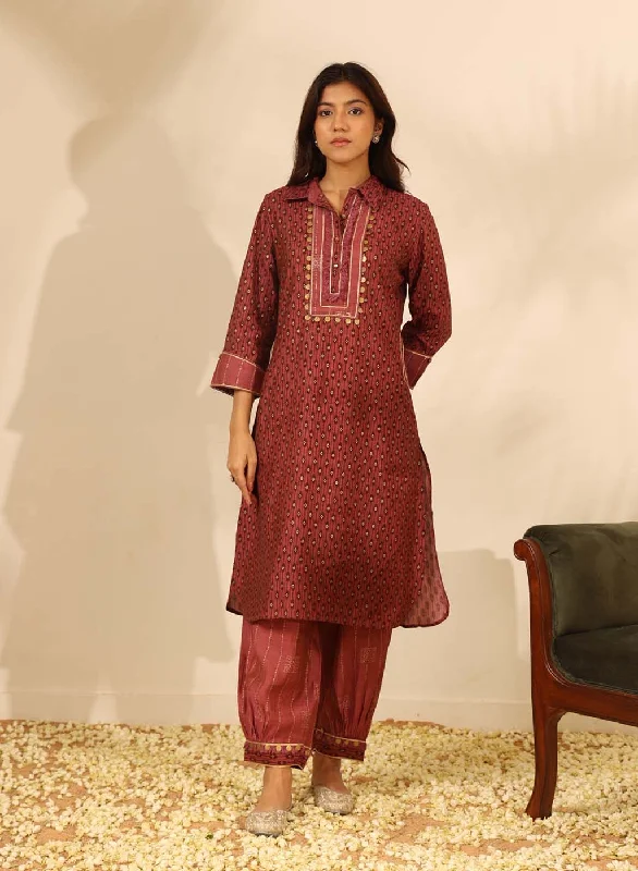 Maroon Collared Straight Kurta