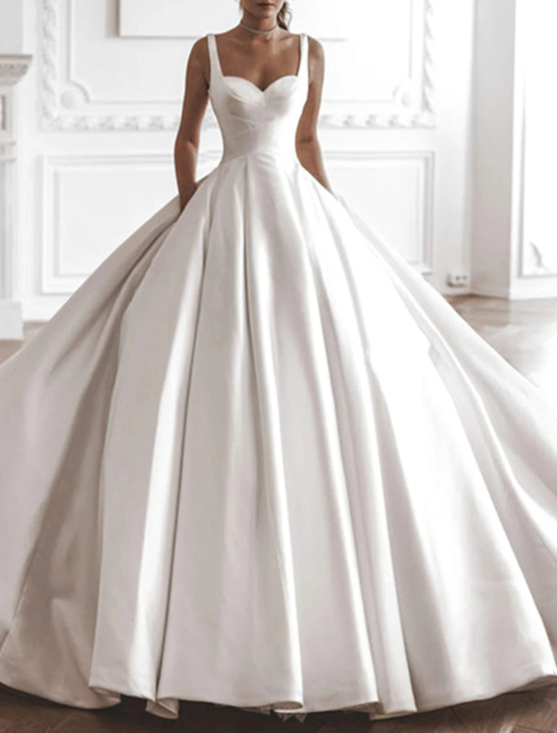 Royal Style Formal Wedding Dresses Ball Gown Square Neck Sleeveless Chapel Train Satin Bridal Gowns With Solid Color